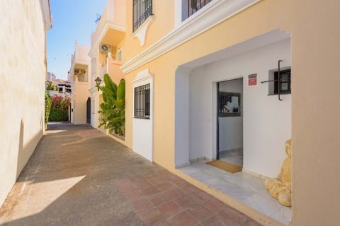 Villa a Estepona, Malaga, Estepona - € 795.000 | Ref: SMSE5106175 - foto 23