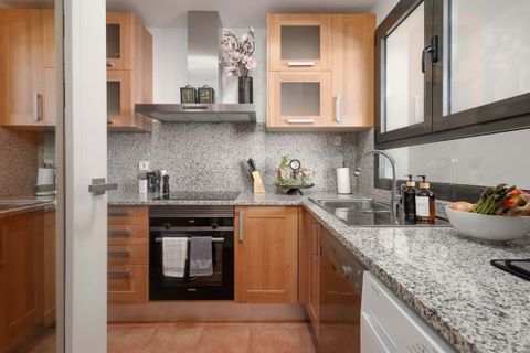Lejlighed i Estepona, Malaga, Estepona - € 380.000 | Ref: SMSE5122282 - foto 5