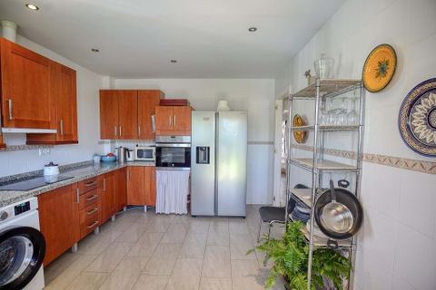 Villa a La Duquesa, Malaga, La Duquesa - € 575.000 | Ref: SMSD5119579 - foto 6