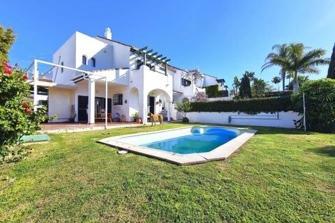 Rækkehus i La Duquesa, Malaga, La Duquesa - € 580.000 | Ref: SMSD5135149 - foto 1