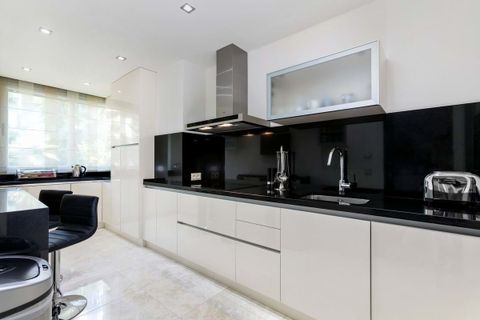 Lejlighed i Marbella, Malaga, Marbella - € 550.000 | Ref: SMSM3706L - foto 10