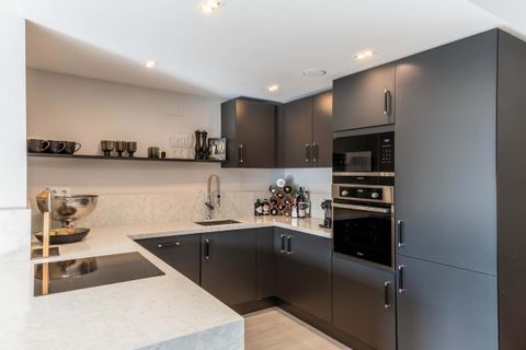 Leilighet i Marbella, Malaga, Marbella - € 669 000 | Ref: SMSMA0601L - foto 14