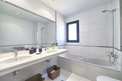 Lejlighed i La Duquesa, Malaga, La Duquesa - € 450.000 | Ref: SMSMA14965 - foto 21