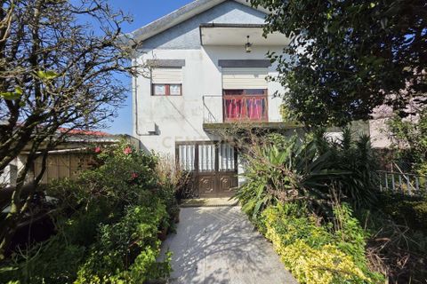 Villa a Paredes, Porto, Paredes - € 230.000 | Ref: C0188-01879 - foto 3