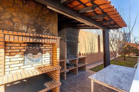 Villa i Odivelas, Lisbon, Odivelas - € 790.000 | Ref: PE-123751128-487 - foto 10