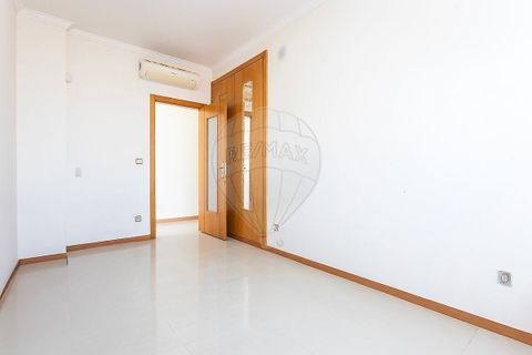 Villa i Odivelas, Lisbon, Odivelas - € 790.000 | Ref: PE-123751128-487 - foto 20