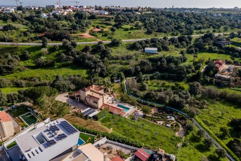 Farm hus i Alvor, Faro, Alvor - € 1.275.000 | Ref: C0240-03573 - foto 6