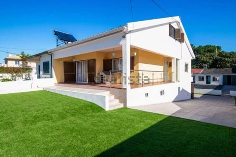 Villa i Corroios, Setubal, Corroios - € 630.000 | Ref: C0364-05617 - foto 1
