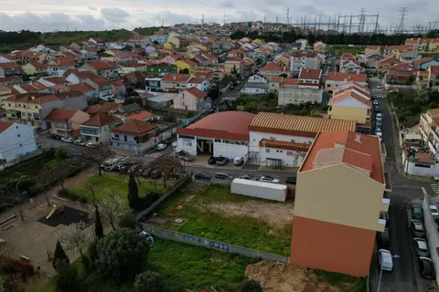 Helårsgrund i Amadora, Lisbon, Amadora - € 165.000 | Ref: C0444-00828 - foto 12