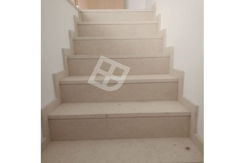 Villa i Aveiro, Aveiro, Aveiro - € 400.000 | Ref: 4394 - foto 2