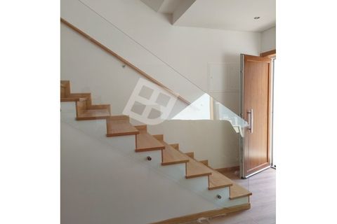 Villa i Aveiro, Aveiro, Aveiro - € 400.000 | Ref: 4394 - foto 3