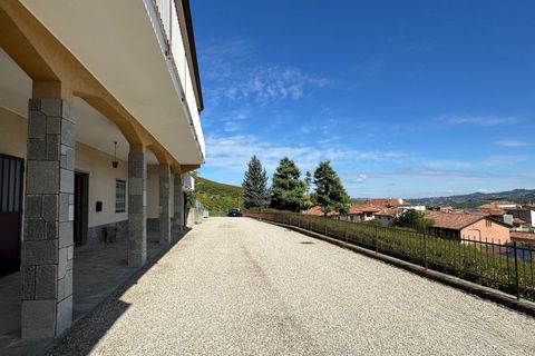 Villa i Barolo, Cuneo, Barolo - € 490.000 | Ref: CA1283 - foto 4