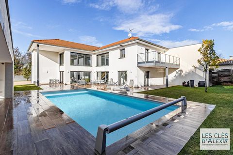 Villa i Neyron, Ain, Neyron - € 1.240.000 | Ref: 86774442 - foto 1