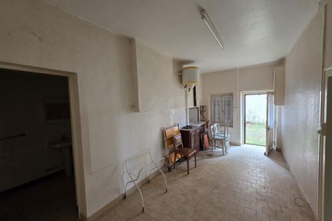 Villa a La Trimouille, Vienne, La Trimouille - € 51.000 | Ref: 3011443075 - foto 4