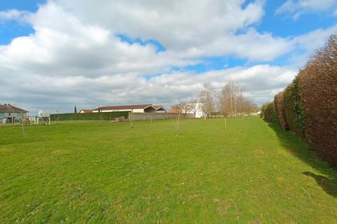 Helårsgrund i Branges, Saone-et-Loire, Branges - € 49.000 | Ref: 199099 - foto 1