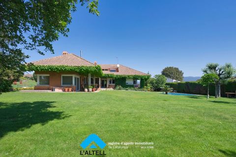 Villa a Canovelles, Barcelona, Canovelles - € 980.000 | Ref: 9415723 - foto 1