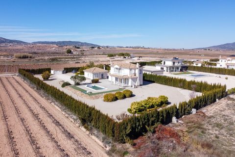 Villa a Pinoso, Alicante, Pinoso - € 465.000 | Ref: CF3302 - foto 4