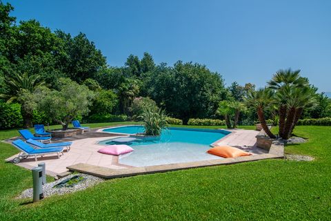 Villa a Bayonne, Pyrenees-Atlantiques, Bayonne - € 1.160.500 | Ref: 340934229214 - foto 2