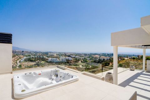 Villa a Estepona, Malaga, Estepona - € 2.900.000 | Ref: CP07374 - foto 40