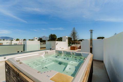 Villa a Marbella, Malaga, Marbella - € 2.675.000 | Ref: CP06461 - foto 20