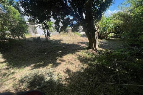 Terra a Saint-Denis, La Reunion, Saint-Denis - € 192.500 | Ref: TERSTFR - foto 2