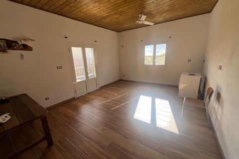 Villa en Saint-Benoit, La Reunion, Saint-Benoit - € 233.200 | Ref: CFLOT - photo 2