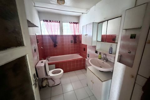Villa i Saint-Andre, La Reunion, Saint-Andre - € 160.500 | Ref: CAZAL39 - foto 5