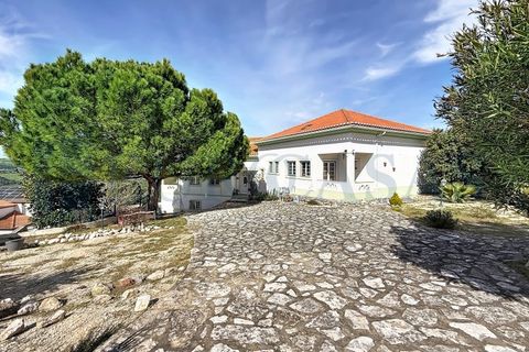 Villa in Alenquer, Lisbon, Alenquer - € 850.000 | Ref: 159/26 - foto 1