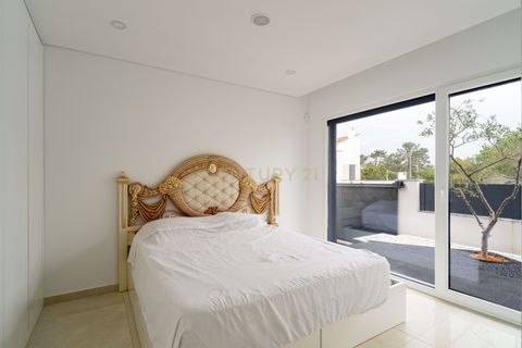 Villa i Seixal, Setubal, Seixal - € 695.000 | Ref: C0246-03478 - foto 11