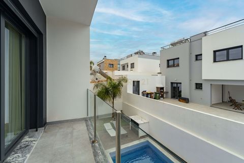 Villa i Seixal, Setubal, Seixal - € 695.000 | Ref: C0246-03478 - foto 28