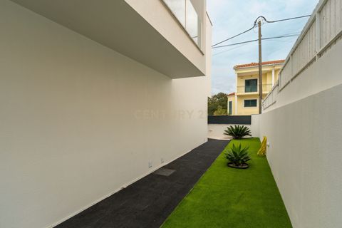Villa i Seixal, Setubal, Seixal - € 695.000 | Ref: C0246-03478 - foto 40