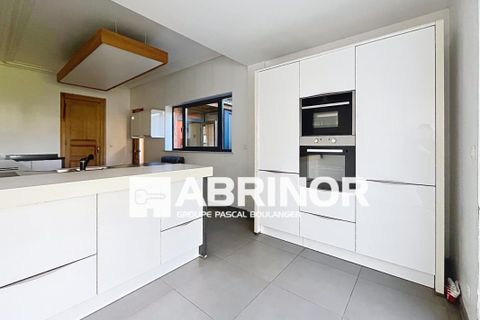 Villa i Roubaix, Nord, Roubaix - € 399.000 | Ref: RBX-425-JSUBI - foto 3