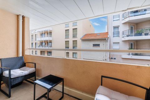 Lejlighed i Antibes, Alpes-Maritimes, Antibes - € 249.000 | Ref: 12030402049 - foto 1