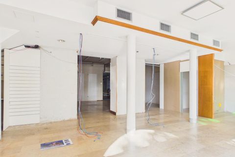 Erhvervsejendom i Saint-Céré, Lot, Saint-Céré - € 130.000 | Ref: 4F47C905272C4258 - foto 4