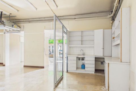 Erhvervsejendom i Saint-Céré, Lot, Saint-Céré - € 130.000 | Ref: 4F47C905272C4258 - foto 11