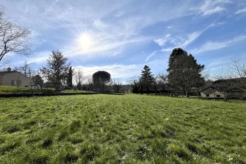Helårsgrund i Albi, Tarn, Albi - € 74.000 | Ref: 67EFE16926B64B0C - foto 4