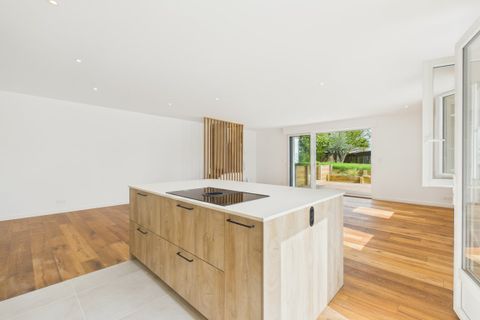 Villa a Anglet, Pyrenees-Atlantiques, Anglet - € 1.050.000 | Ref: A258A114EFFE432F - foto 4