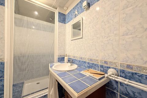Villa i Aubeterre-sur-Dronne, Charente, Aubeterre-sur-Dronne - € 285.000 | Ref: 12018400783 - foto 12