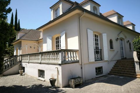 Villa i Foix, Ariege, Foix - € 460.000 | Ref: D0C7F63681824AF9 - foto 1