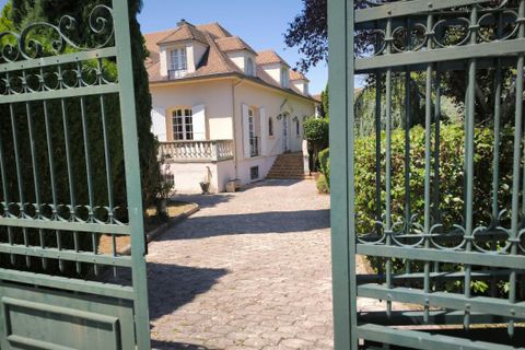 Villa i Foix, Ariege, Foix - € 460.000 | Ref: D0C7F63681824AF9 - foto 2