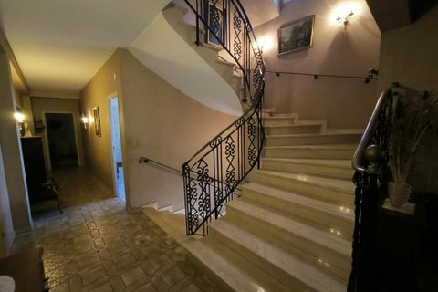 Villa i Foix, Ariege, Foix - € 460.000 | Ref: D0C7F63681824AF9 - foto 18
