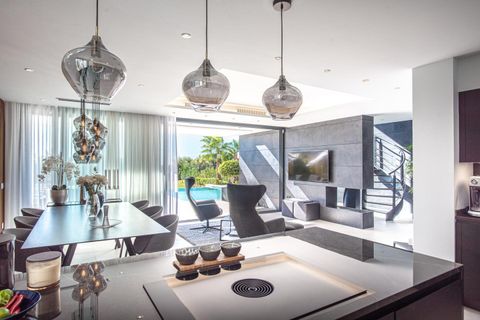Villa a La Gaspara, Malaga, La Gaspara - € 2.695.000 | Ref: DirectEsteponaVilla17 - foto 13
