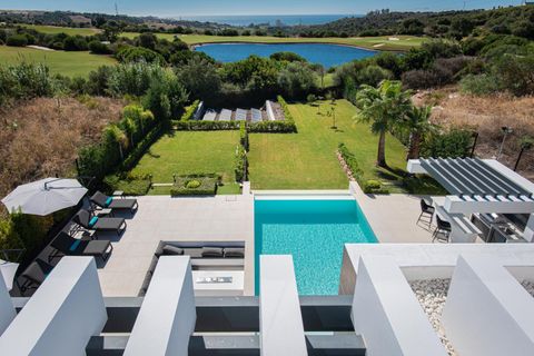 Villa a La Gaspara, Malaga, La Gaspara - € 2.695.000 | Ref: DirectEsteponaVilla17 - foto 25