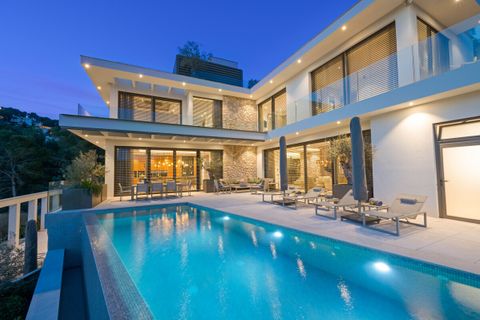 Villa i Port D'andratx, Mallorca, Port D'andratx - € 6.950.000 | Ref: 102 - foto 17