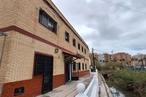 Erhvervsejendom i Cullera, Valencia, Cullera - € 230.000 | Ref: 5973c1f3-02dc-4ba4-9 - foto 2