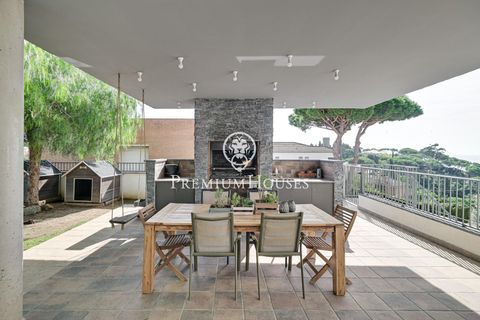Villa a Caldes D'estrac, Barcelona, Caldes D'estrac - € 1.190.000 | Ref: PH103243/3699 - foto 2