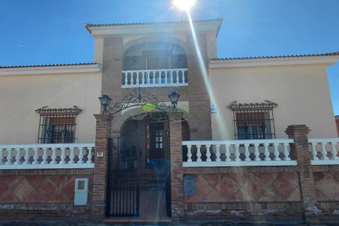 Landejendom i Alcaucin, Malaga, Alcaucin - € 685.000 | Ref: 7988 - foto 4
