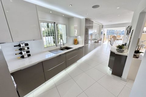 Villa a Calahonda, Malaga, Calahonda - € 1.100.000 | Ref: R5320093 - foto 9