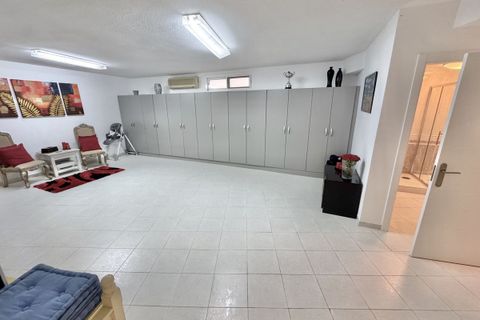 Villa a Calahonda, Malaga, Calahonda - € 1.100.000 | Ref: R5320093 - foto 28
