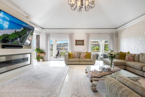 Villa a Benahavis, Malaga, Benahavis - € 2.490.000 | Ref: PANR-15415 - foto 2